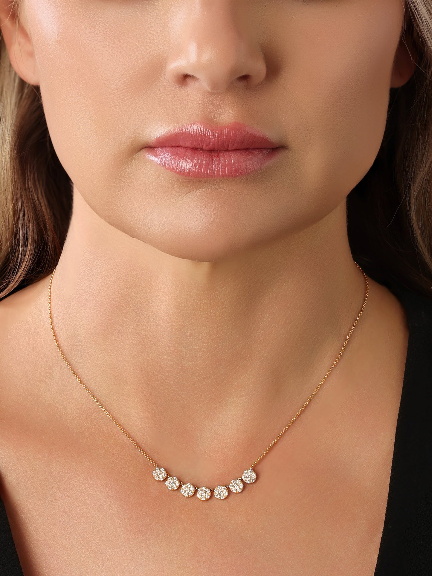 14k Yellow Gold Diamond Seven Round Cluster Necklace