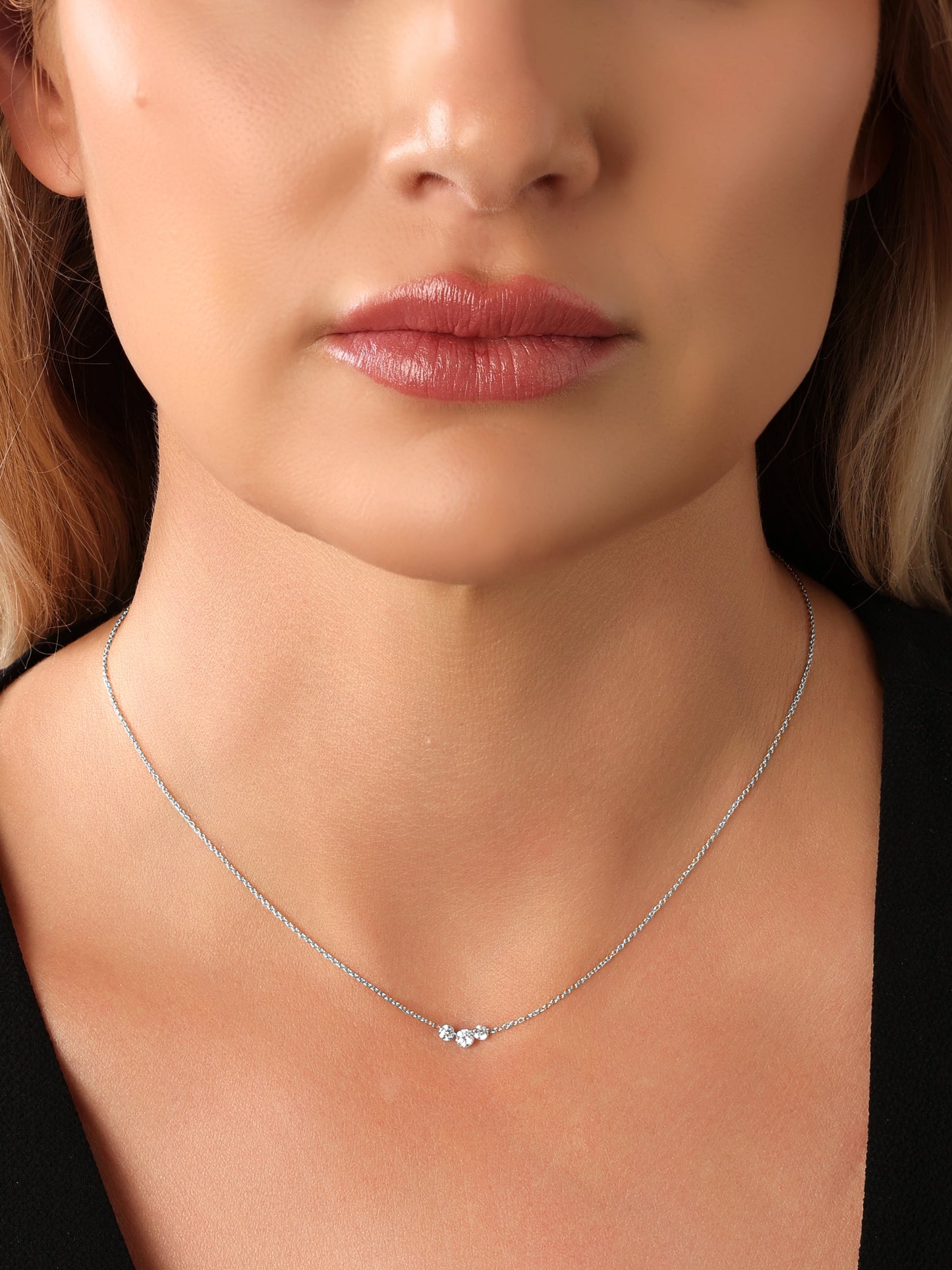 14k White Gold Drill Diamond Trio Necklace