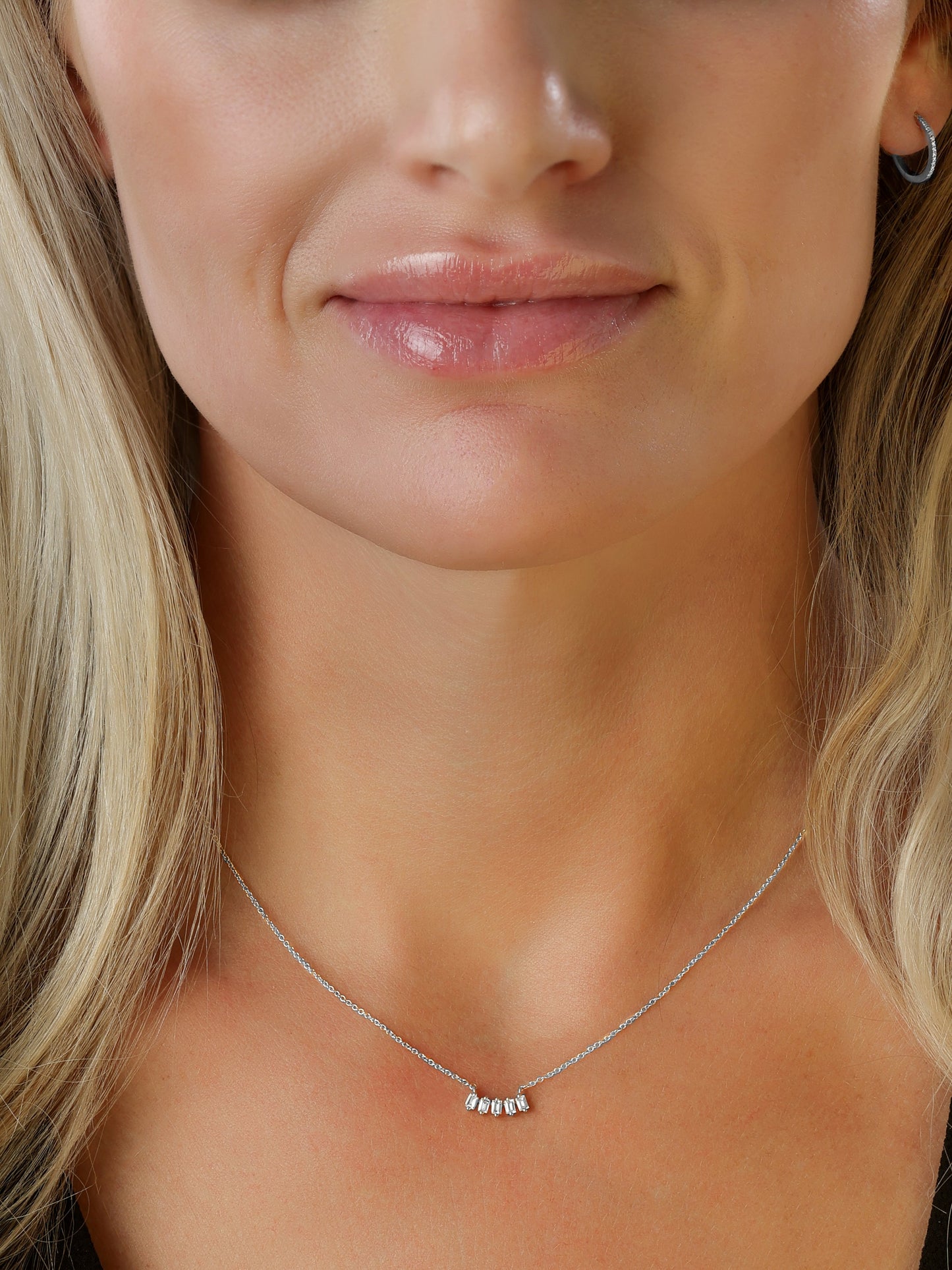 14k White Gold Baguette Diamond Bar Necklace
