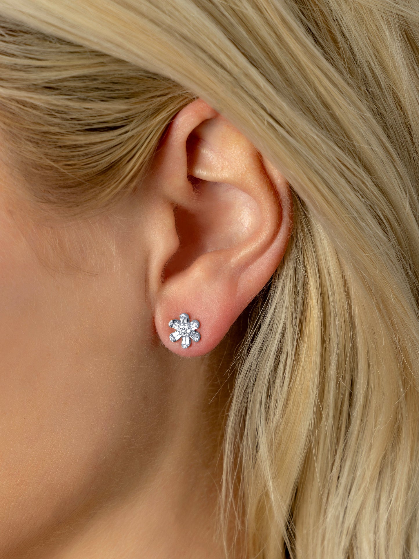 14k White Gold Diamond Baguette Daisy Earrings