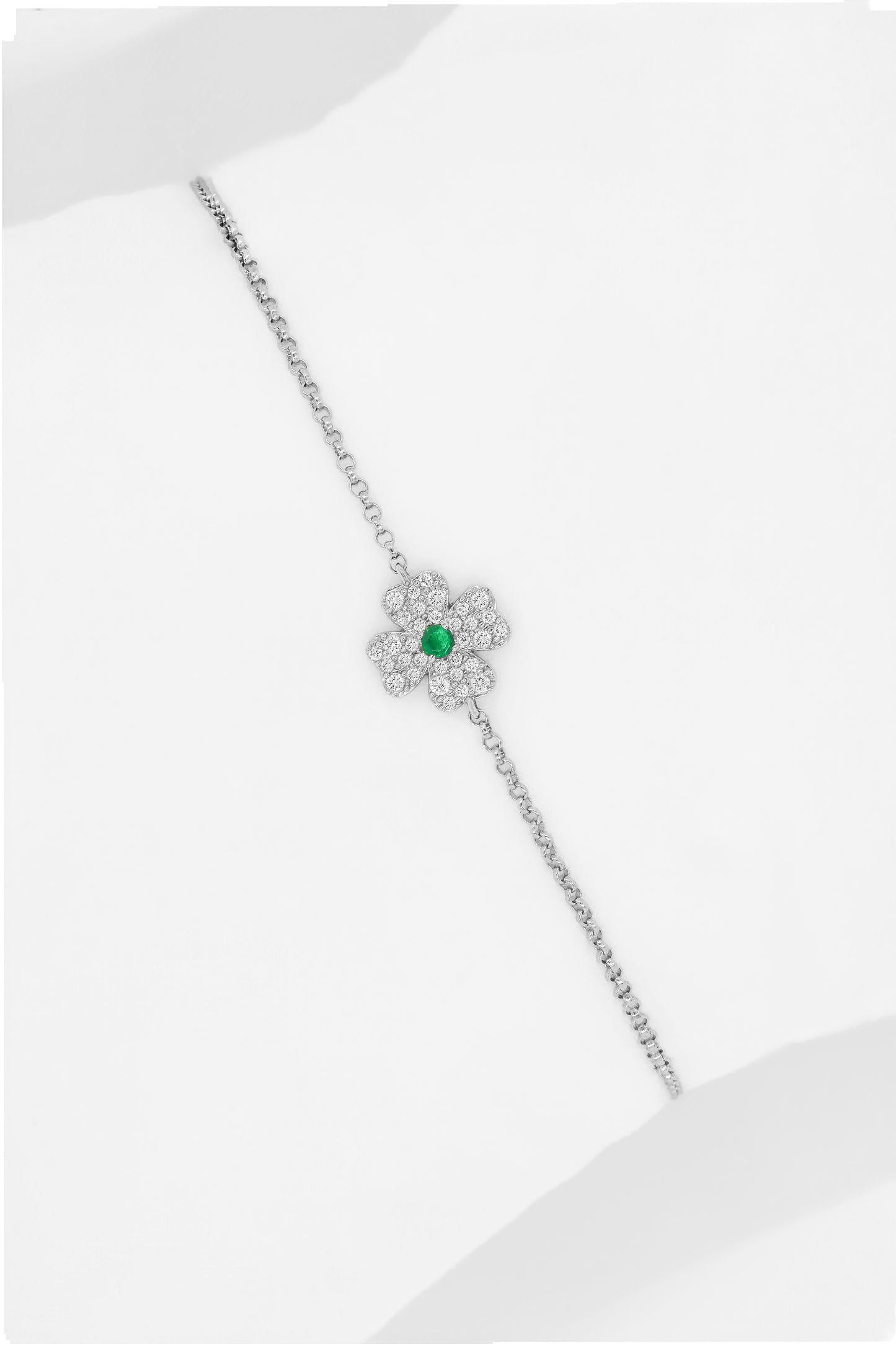14k White Gold Diamond/Emerald Clover Bracelet