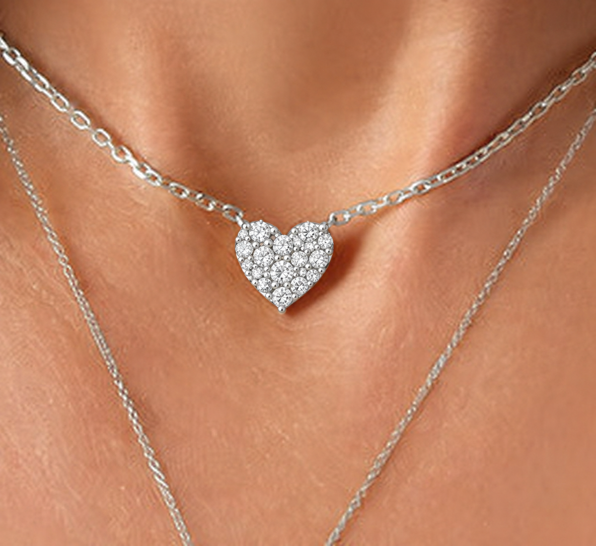 14k White Gold Diamond Heart Necklace