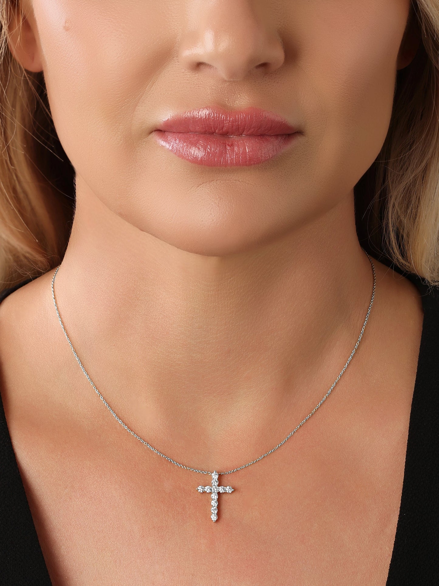 14k White Gold Diamond Medium Cross Necklace